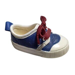 EUC Just the Right Shoe Little Sneaker